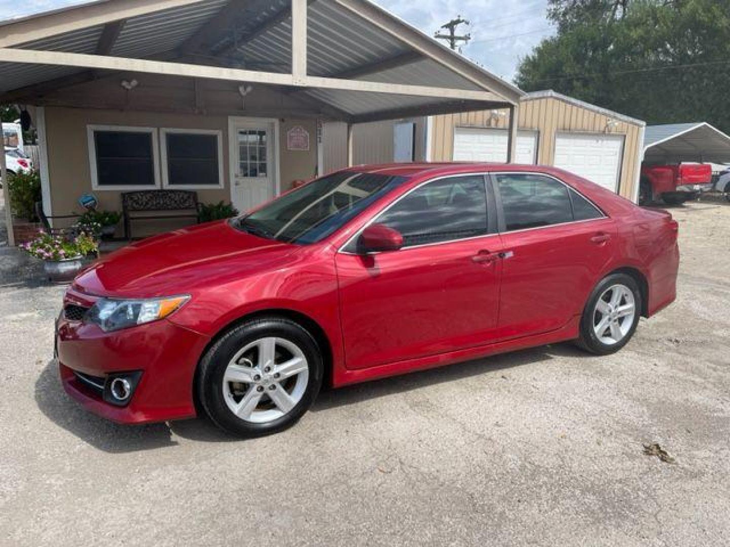 2014 RED TOYOTA CAMRY L (4T1BF1FK8EU) with an 2.5L engine, Automatic transmission, located at 124 Elm St., Cibolo, TX, 78108, (210) 658-3118, 29.559427, -98.232384 - Photo#0