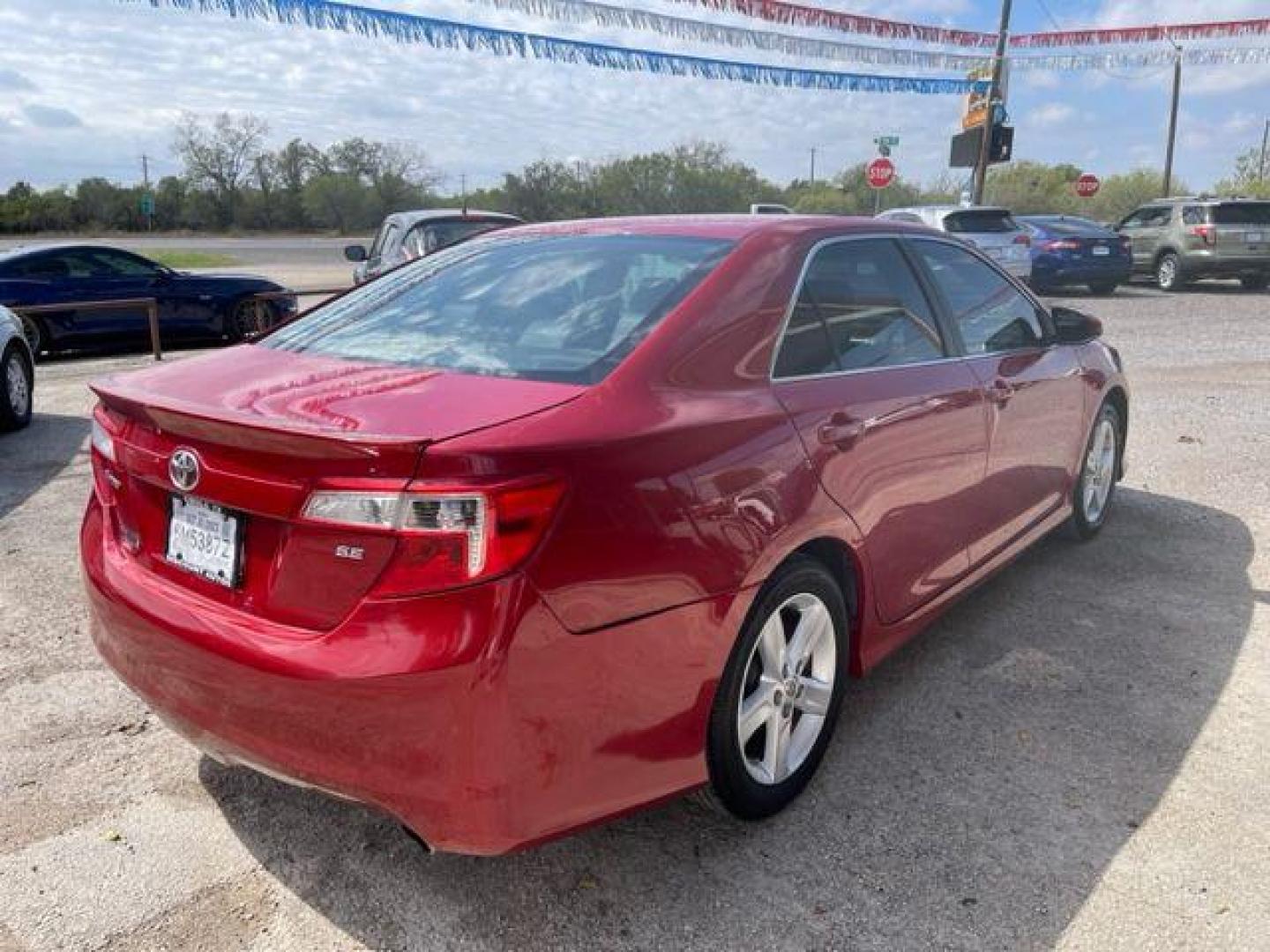 2014 RED TOYOTA CAMRY L (4T1BF1FK8EU) with an 2.5L engine, Automatic transmission, located at 124 Elm St., Cibolo, TX, 78108, (210) 658-3118, 29.559427, -98.232384 - Photo#2