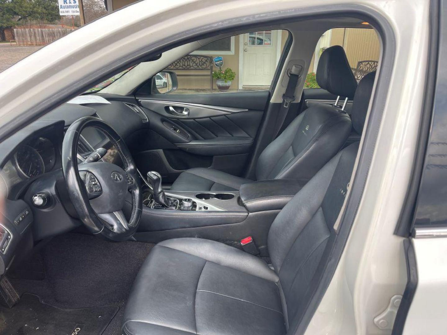 2014 WHITE INFINITI Q50 BASE (JN1BV7AP2EM) with an 3.7L engine, Automatic transmission, located at 124 Elm St., Cibolo, TX, 78108, (210) 658-3118, 29.559427, -98.232384 - Photo#1