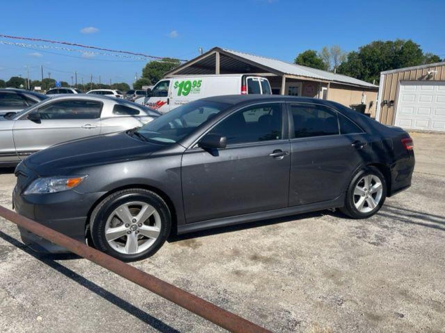 2011 GRAY TOYOTA CAMRY BASE (4T1BF3EK4BU) with an 2.5L engine, Automatic transmission, located at 124 Elm St., Cibolo, TX, 78108, (210) 658-3118, 29.559427, -98.232384 - Photo#0