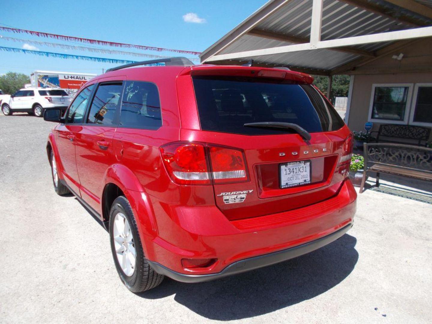 2015 RED DODGE JOURNEY SXT (3C4PDCBB2FT) with an 2.4L engine, Automatic transmission, located at 124 Elm St., Cibolo, TX, 78108, (210) 658-3118, 29.559427, -98.232384 - www.discountautoscibolo.com TEXT 210-900-3118 35 MONTHLY PAYMENTS OF $315 WITH $1895 DOWN AND FINAL ODD PAYMENT OF $308.68 W/FIRST PAYMENT DUE 30 DAYS FROM DATE OF SALE. ** NO WARRANTY, SOLD AS IS ** 36 MO'S TERM W/ 22.39 APR and TITLE TRANSFER FEE OF $220 DUE TWO WEE - Photo#3